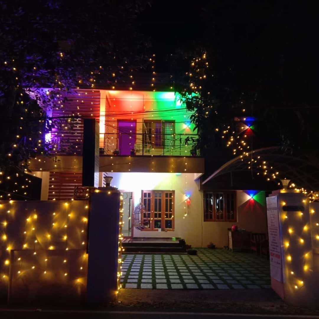 Sree Valsam Inn Bed Breakfast Alappuzha Luaran gambar